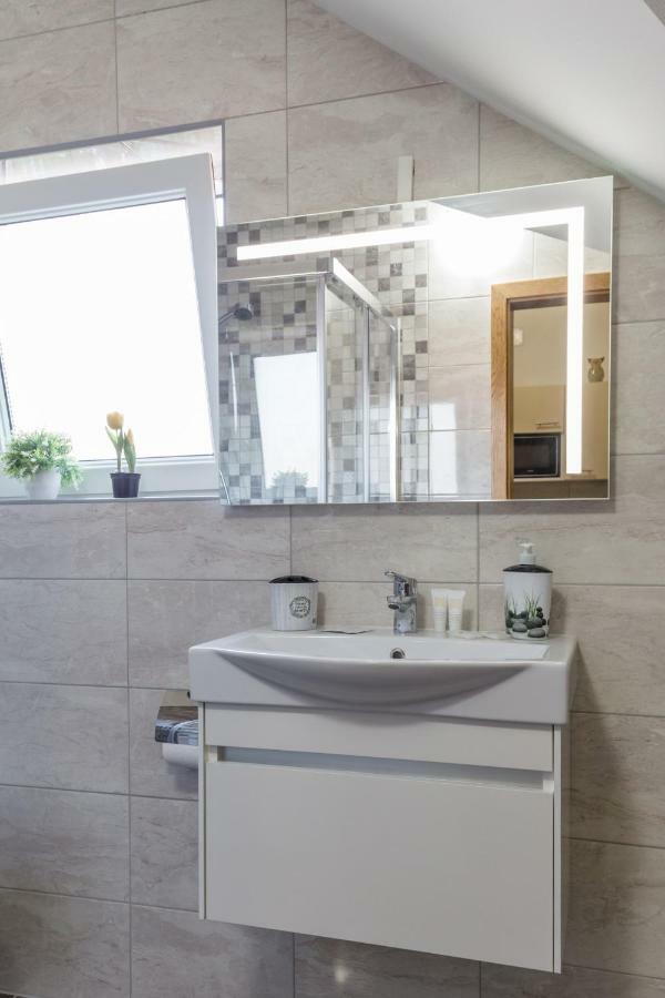 Studio Apartments Eagle Rakovica Dış mekan fotoğraf