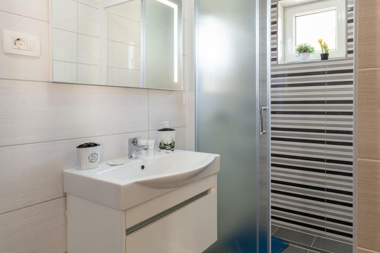 Studio Apartments Eagle Rakovica Dış mekan fotoğraf