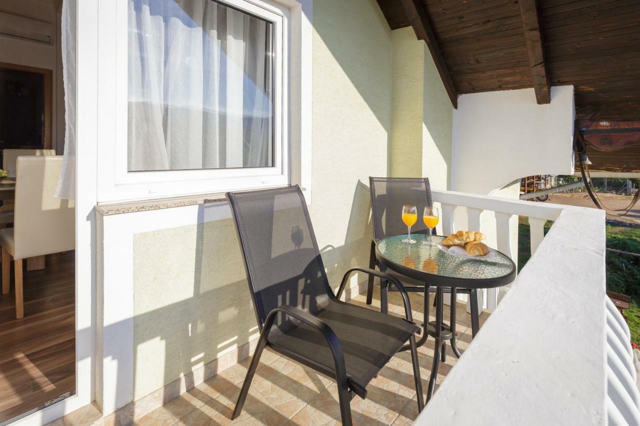 Studio Apartments Eagle Rakovica Dış mekan fotoğraf